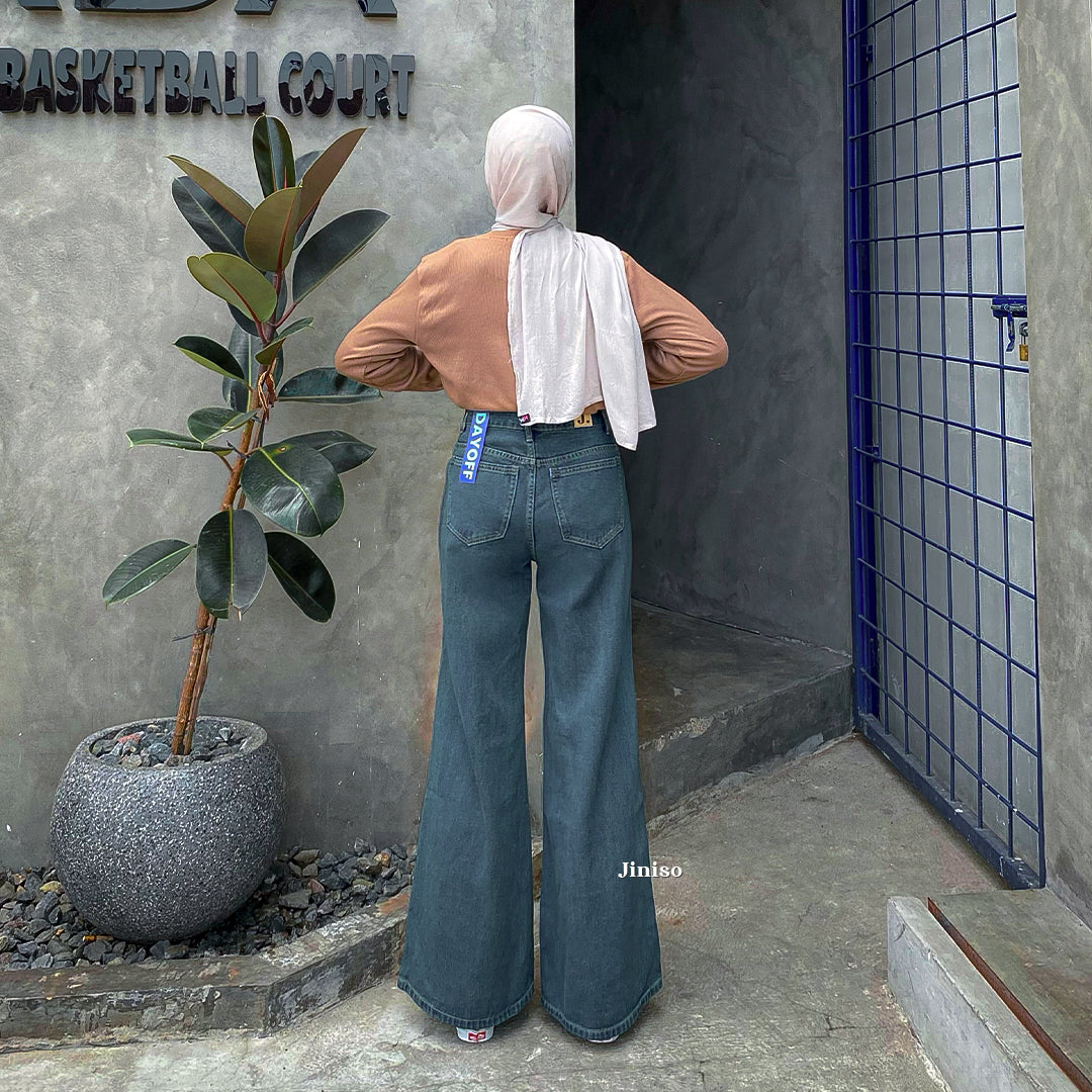 JINISO - Highwaist Flare Cutbray Jeans 372 DAYOFF