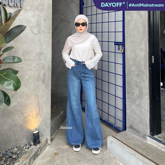 JINISO - Highwaist Flare Cutbray Jeans 375 DAYOFF