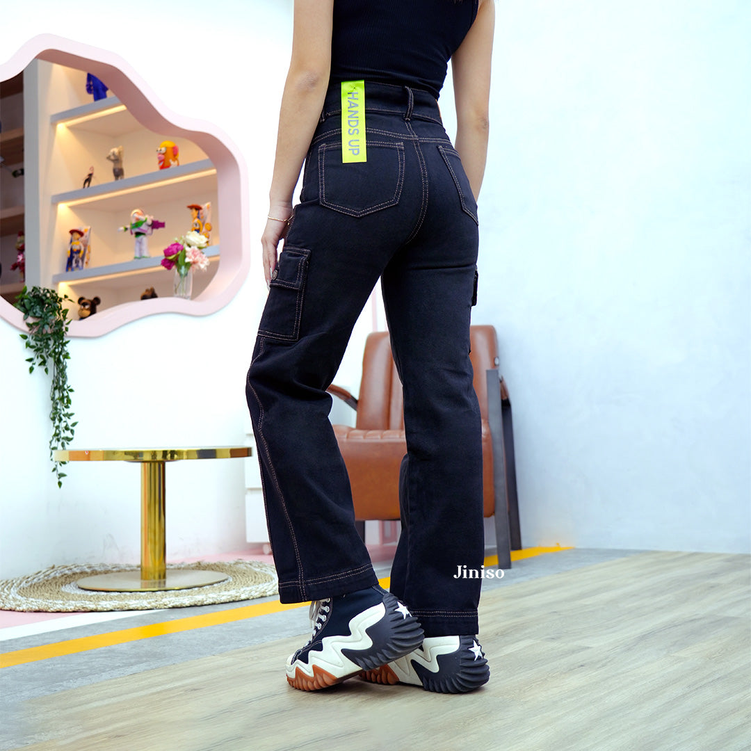 JINISO - Highwaist Cargo Loose Jeans Black Oreo Gold 405 HANDS UP