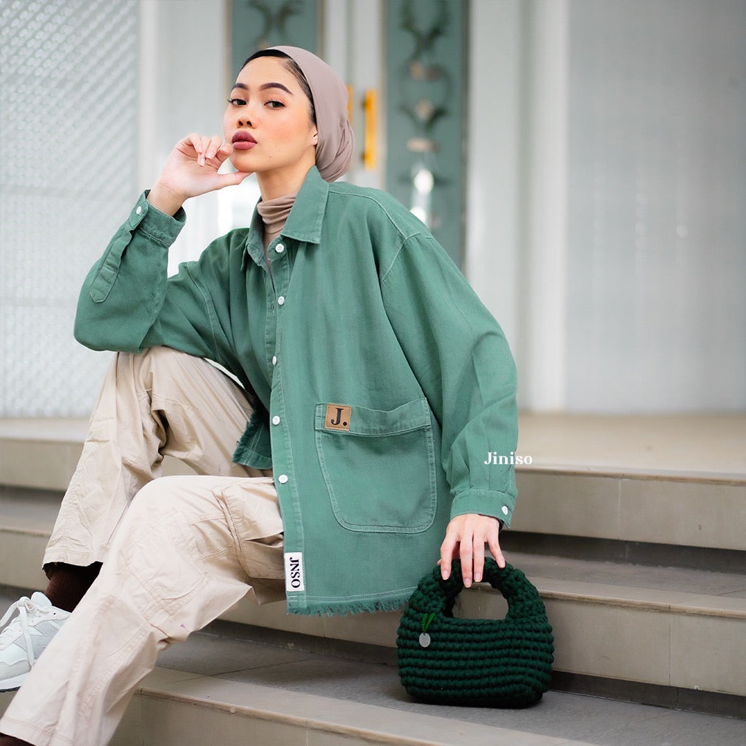 JINISO - Kemeja Denim Raw Pocket Oversize Unisex HYPER ACTIVE