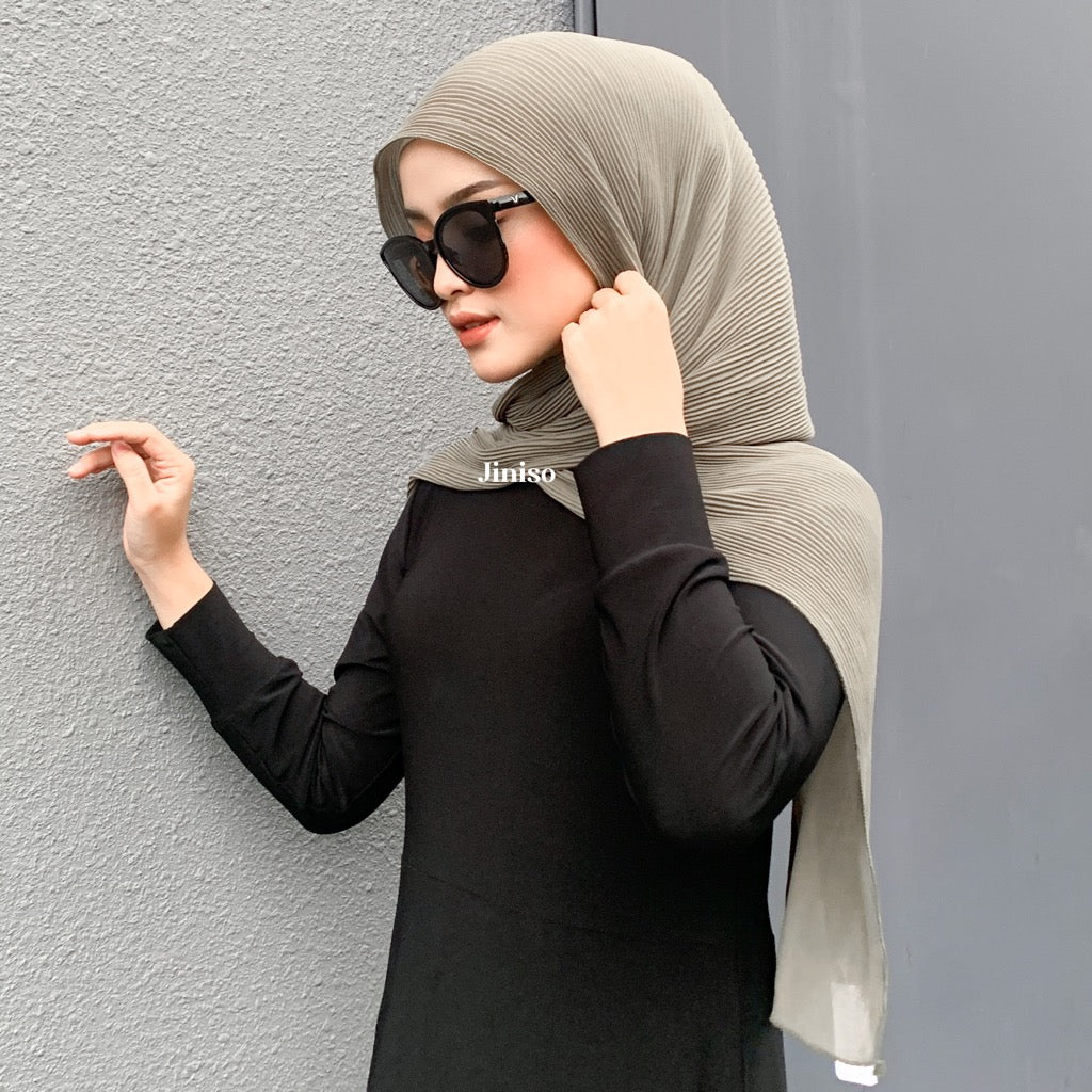 JINISO AURA Hijab Pashmina Full Plisket Ceruty Babydoll