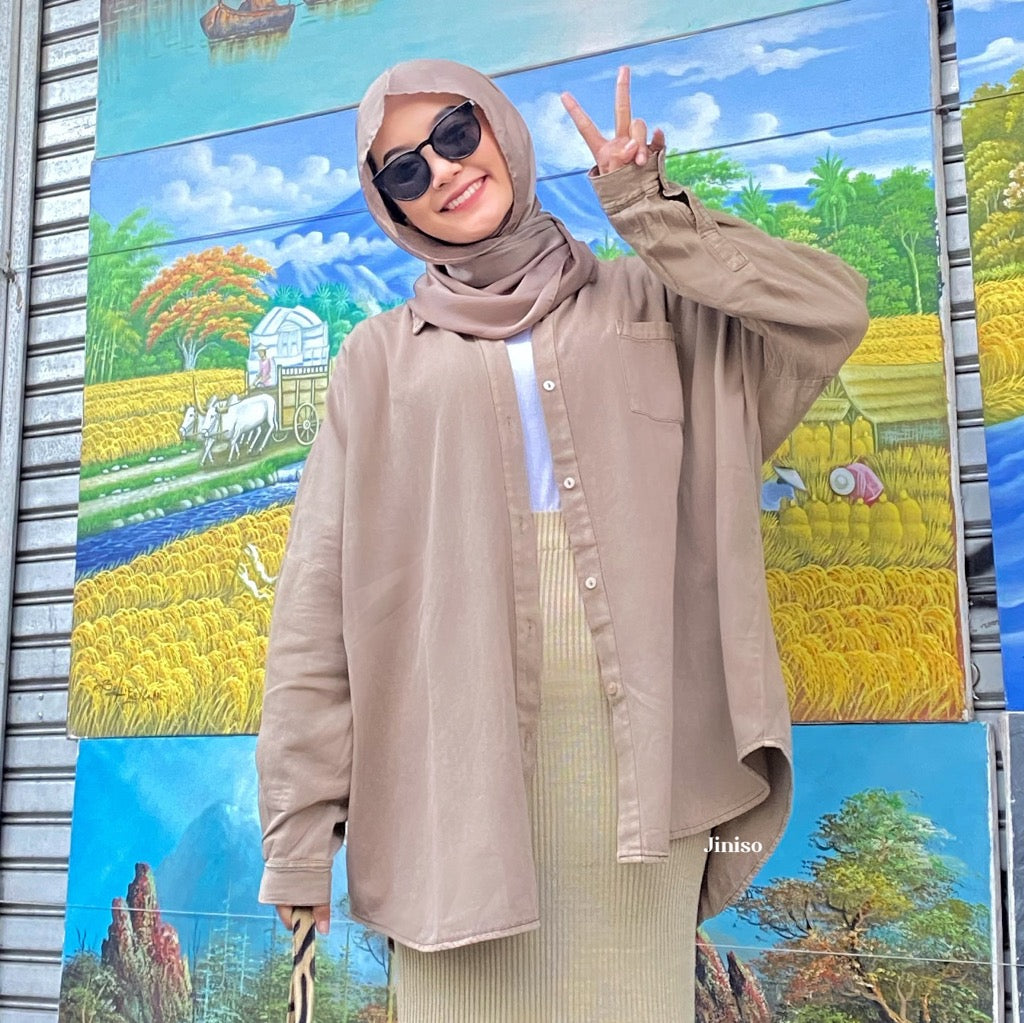 JINISO Kemeja Oversize Shirt Dalgona HYPER ACTIVE