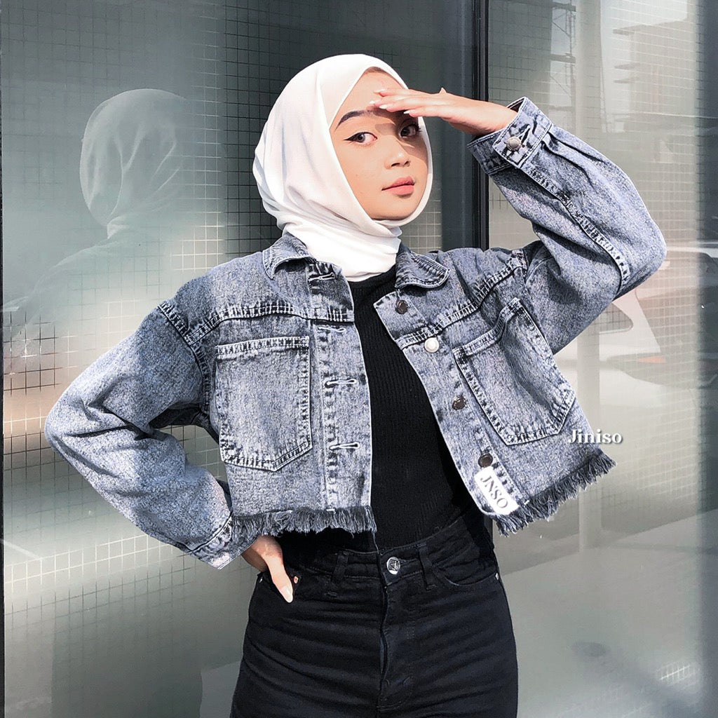 JINISO Jaket Crop Jeans Pocket Raw Snow Grey