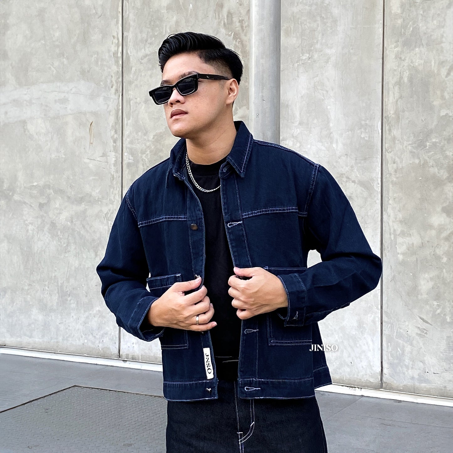 JINISO Pria Jaket Jeans Oversize Nomad Pocket Blue Black