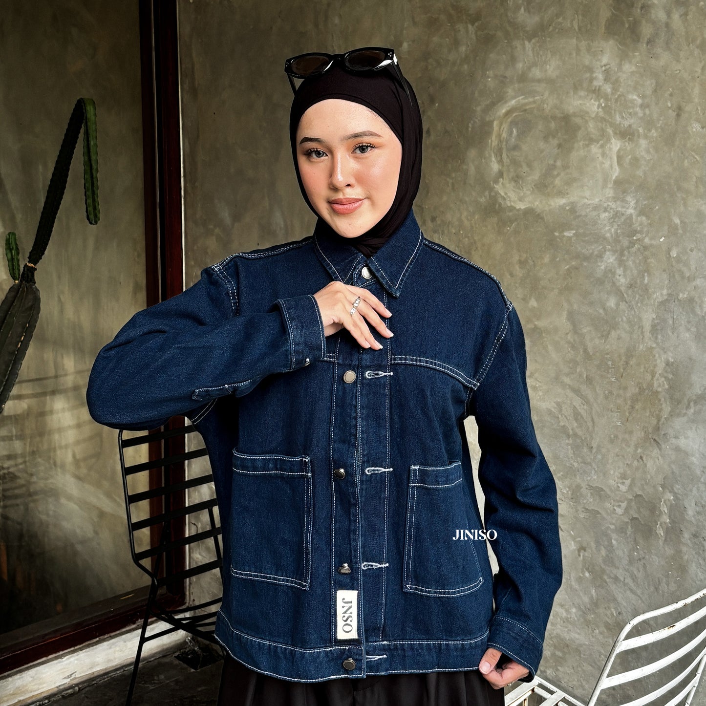 JINISO Jaket Jeans Oversize Nomad Pocket Blue Black