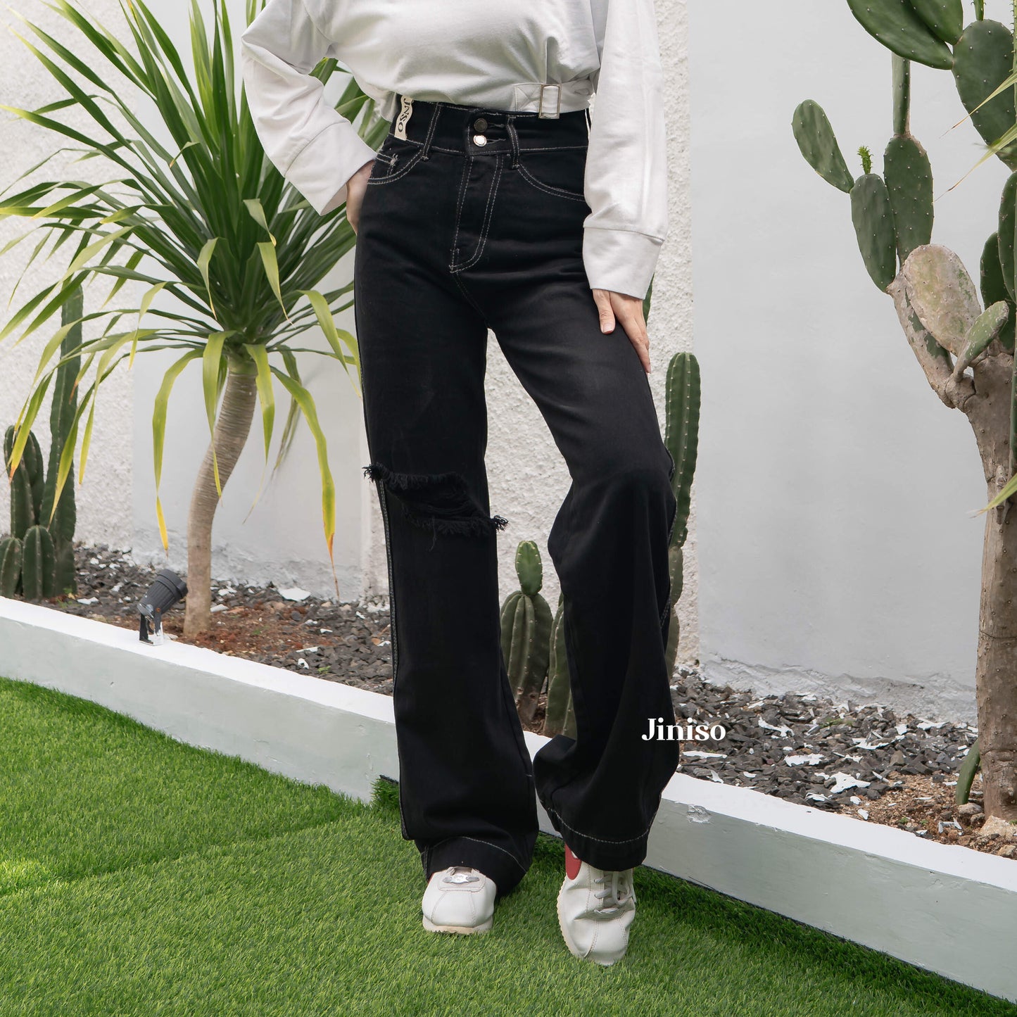 JINISO - Highwaist Baggy Ripped Jeans  509 MYSTIC GAL